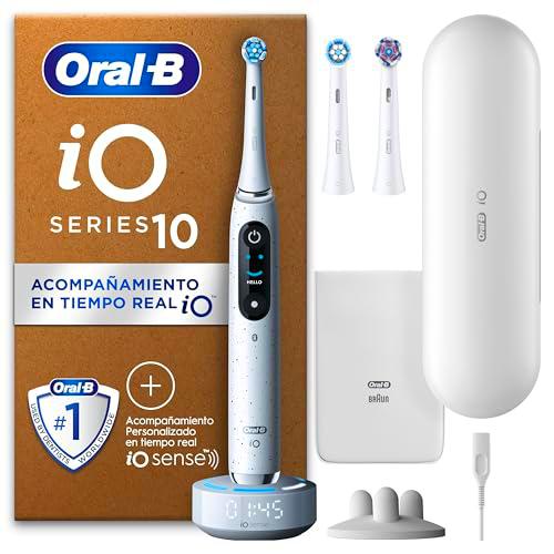 Oral-B iO 10 Cepillo de Dientes Eléctrico Blanco, con 3 Cabezales y 1 Estuche Cargador de Viaje